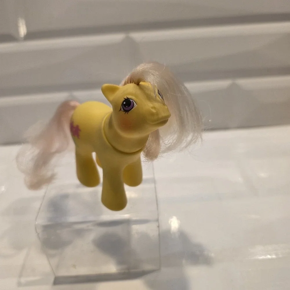 Vintage 1987 Hasbro My Little Pony Baby Snippy Peek-A-Boo Yellow